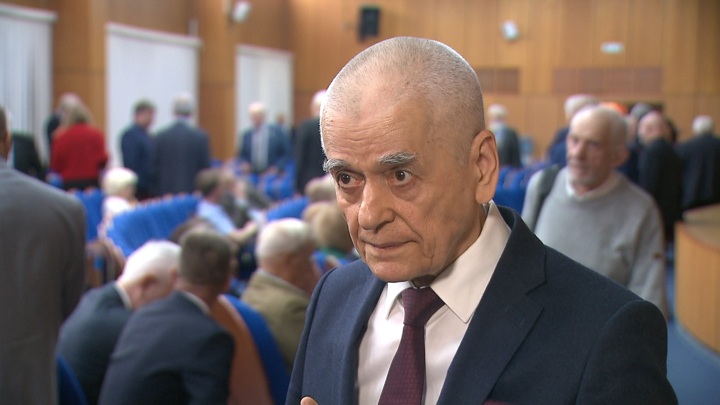 Онищенко: гонконгский грипп опасен для людей с хроническими заболеваниями — Новости на Вести.ru