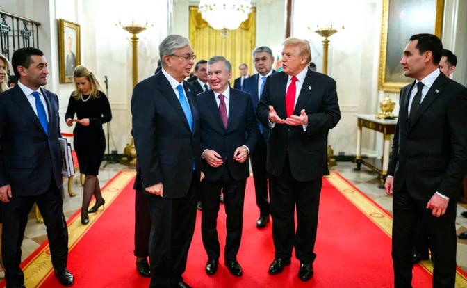 Передел мира по Трампу: вместо Большой семерки — Ключевая пятерка, Евросоюз — на свалку истории