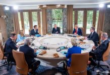 Пустышка в обмен на Украину: зачем Запад снова зовёт нас в G7