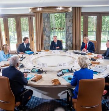 Пустышка в обмен на Украину: зачем Запад снова зовёт нас в G7