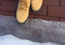 Терапевт Кондрахин рассказал, как минимизировать травмы при падении в гололед — Новости на Вести.ru