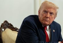 Трампу подарили кипу с его портретом