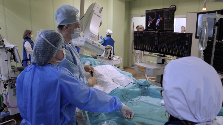 В Тамбовской области провели операцию на сердце с инновационным оборудованием — Новости на Вести.ru