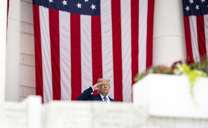 Washington Post: Своими бездумными гарантиями Украине Трамп может спровоцировать войну между США и Россией