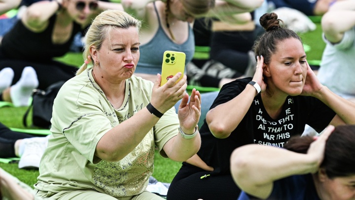 Исследование: россияне планируют потратить на спорт на треть больше, чем в 2025-м - Новости на Вести.ru