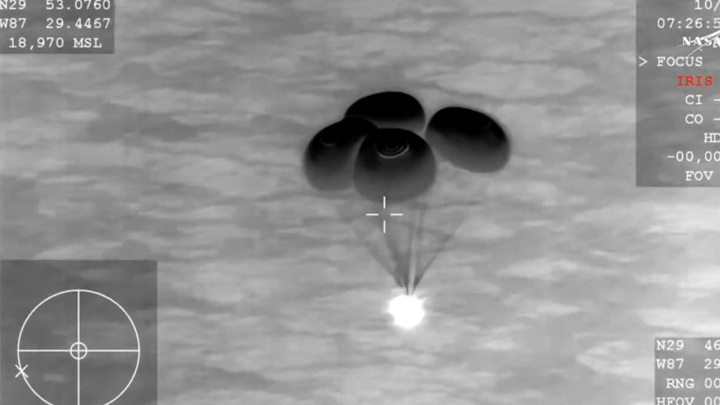 Корабль Crew Dragon с космонавтом Платоновым вернулся на Землю - Новости на Вести.ru