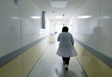 Онколог рассказал, какие обследования важно проходить людям после 40 лет — Новости на Вести.ru