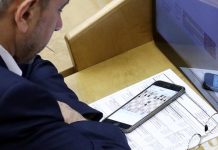 Опасный фотовзгляд: Кадры, снятые во время заседаний Госдумы, возмутили Вячеслава Володина