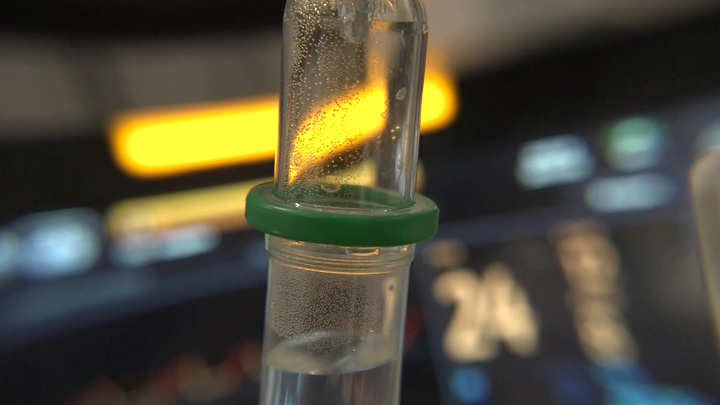 Пострадавший при атаке ВСУ в Хорлах ребенок находится в реанимации — Новости на Вести.ru