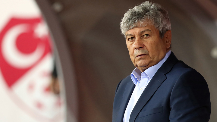 ProSport: экс-тренера "Зенита" Луческу экстренно госпитализировали в Румынии - Новости на Вести.ru