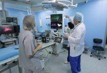 В НМИЦ им. Вишневского 40% операций на сердце выполняют на оборудовании из РФ — Новости на Вести.ru
