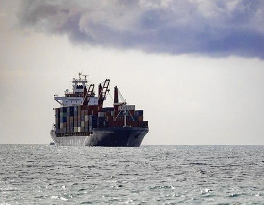 Новые хозяева Балтики соскучились по Су-35: Эстония с атак на танкеры перешла на контейнеровозы