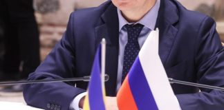 Скотт Риттер назвал имя преемника Путина, и тот сейчас в Женеве